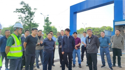 【领导关怀】昆明市晋宁区区委书记一行调研威尼斯5994集团永乐金园项目